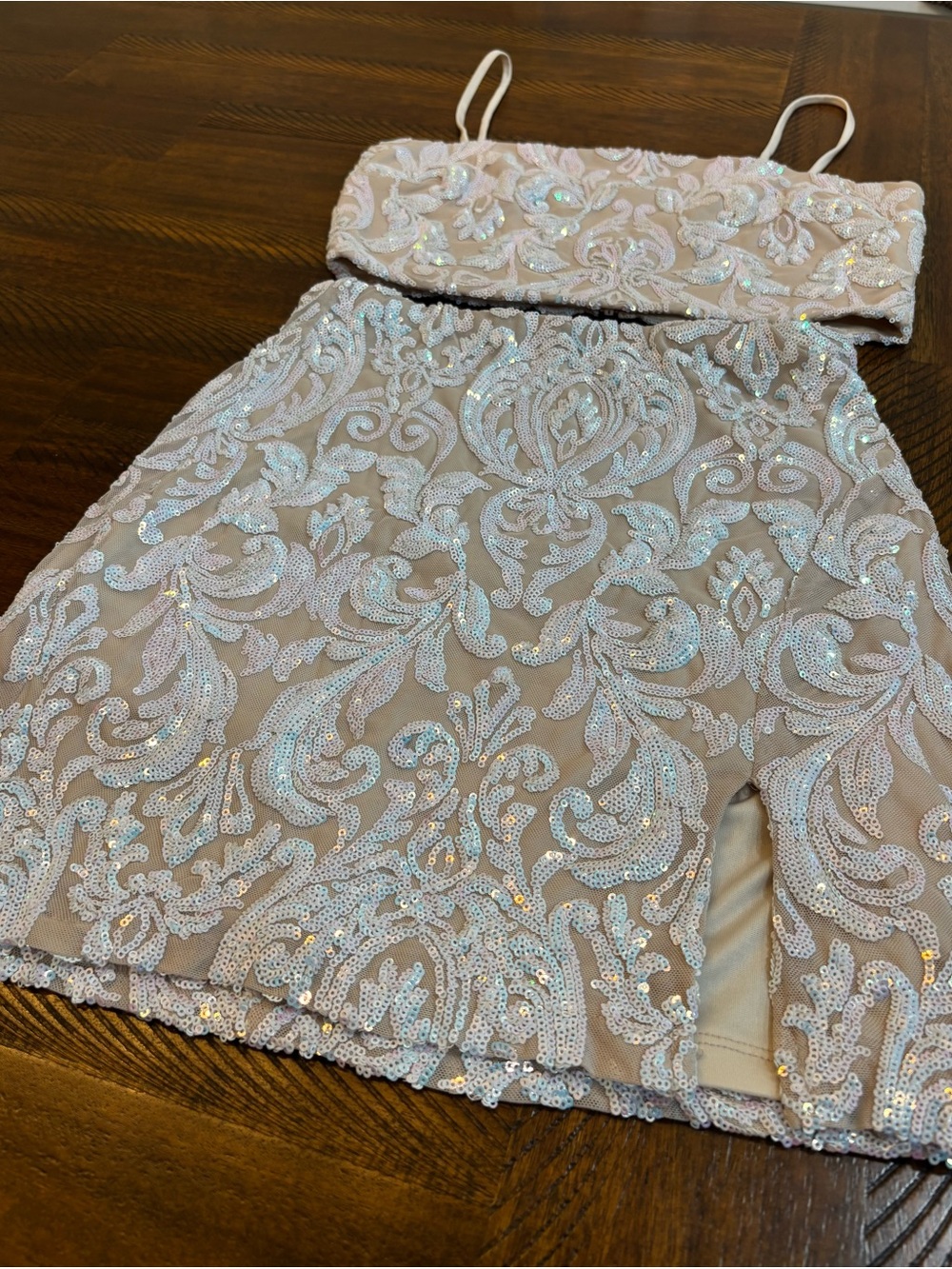 Two piece set. - Picture 2 of 4